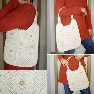 Vintage boho chic cream knitted purse
